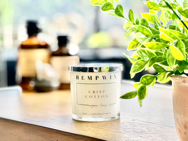 Crisp Cotton Candle